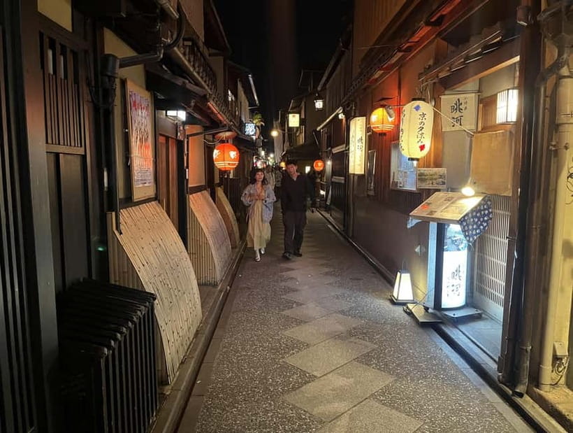 Kyoto: Gion Walking Tour - Tatsumi Shrine and Tatsumi Bridge