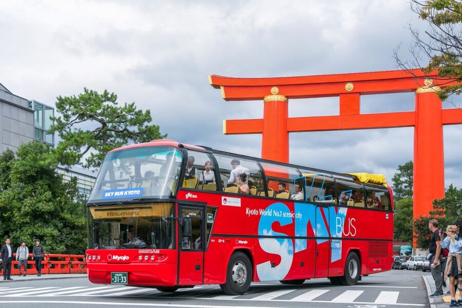 Kyoto: Hop-on Hop-off Sightseeing Bus Ticket - Nijo Castle and the northwest route