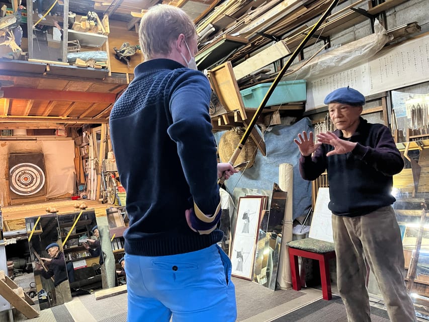 Kyoto: Japanese Archery Workshop with Experienced Instructor - Shooting arrows without rushing the process