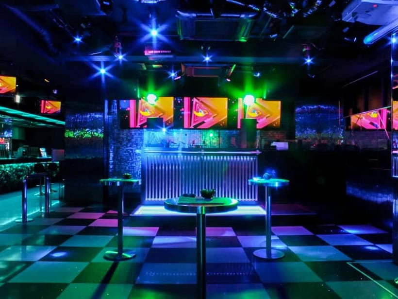 Kyoto: KITSUNE Nightclub Admission Ticket with Drink - Who will enjoy KITSUNE most