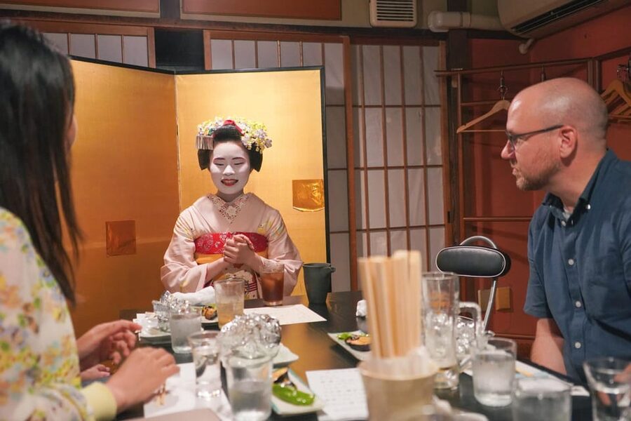 Kyoto: Maiko Dinner in Traditional Restaurant and Tour - What the praise tells you