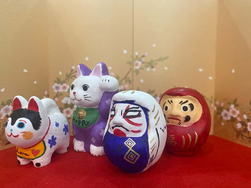 Kyoto: Make Your Own "Daruma" Craft & Painting Workshop - How the two-hour session unfolds