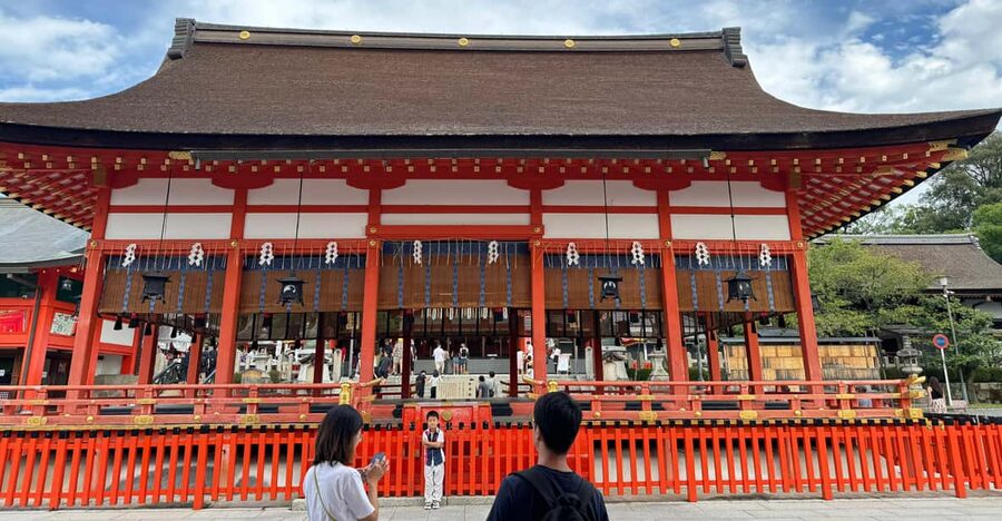 Kyoto & Nara Full Day Customised Tour - Fushimi Inari and its red gates