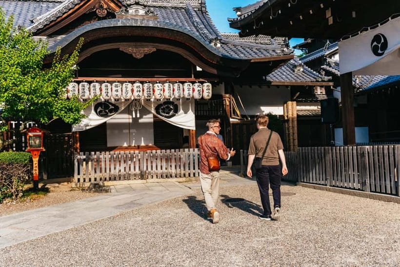 Kyoto Night All-Inclusive Eats and Streets, Gion and Beyond - Walking through Gion and its geisha traditions
