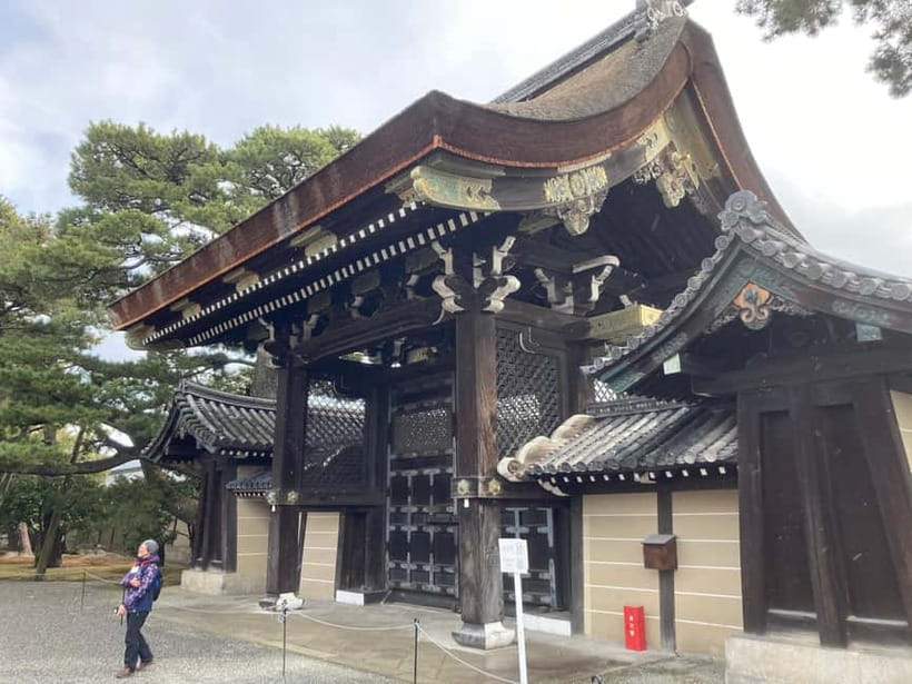 Kyoto: Nijo Castle and Kyoto Imperial Palace Guided Tour - Practical Tips for a Better Visit