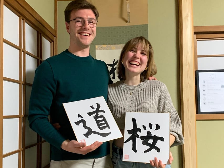 Kyoto Ninenzaka : Japanese Calligraphy Class in Townhouse - Finding the townhouse beside Ninenzaka