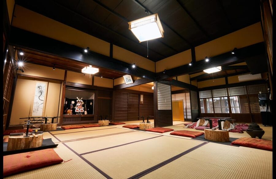 Kyoto: Ninja Weapon Forging Experience - Samue, headbands, and the first few minutes