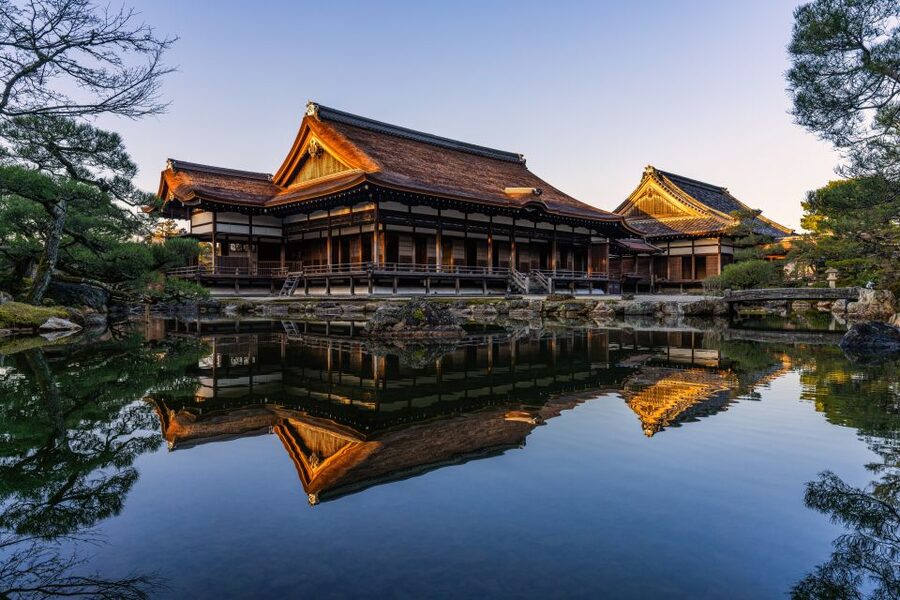 Kyoto: Ninnaji Temple Entry Ticket - Seasonal timing from spring to winter
