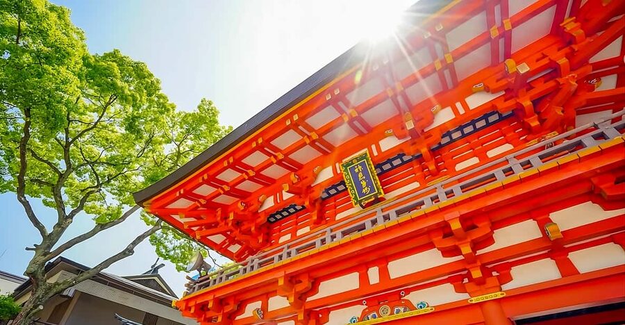 Kyoto/Osaka: Kobe & Himeji Journey Through Culture & History - Ikuta Shrine in the Middle of Kobe