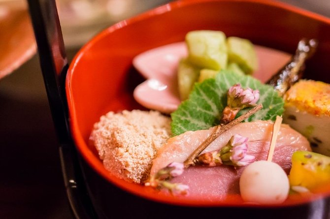 Kyoto Private Food Tours with a Local Foodie: 100% Personalized - The guide can make or break the day