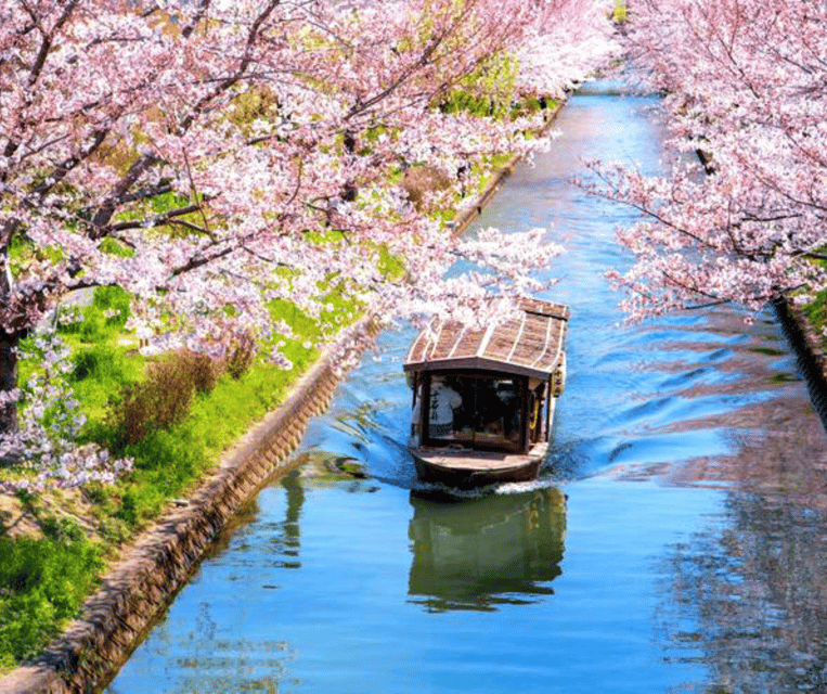 Kyoto: Private Highlights Tour with Guide and Luxury Vehicle - Gion after the temple crowds