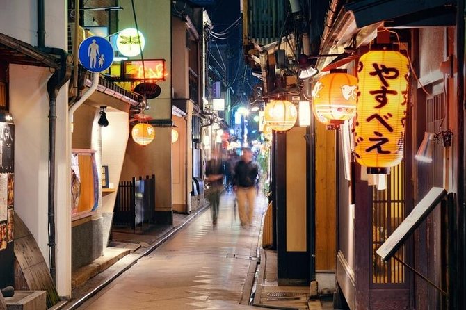 Kyoto Private Night Tour with a Local – Bars, Bites & Culture - What the guides do best