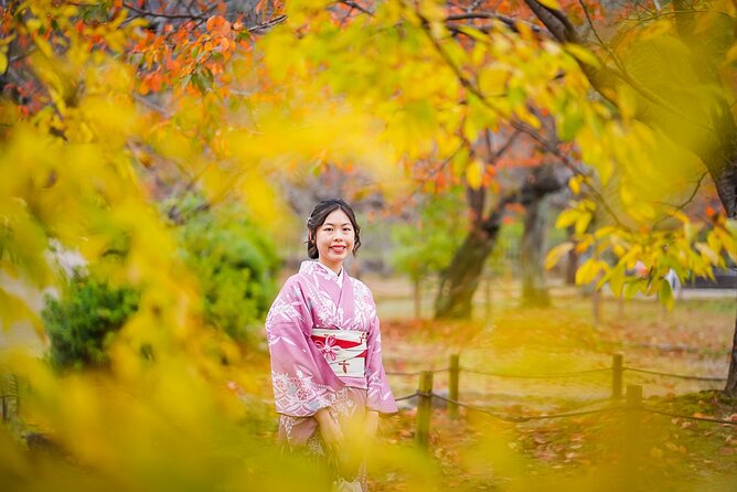 Kyoto Private Photo Shoot & Tour by SnapKyoto - Posing help makes a real difference