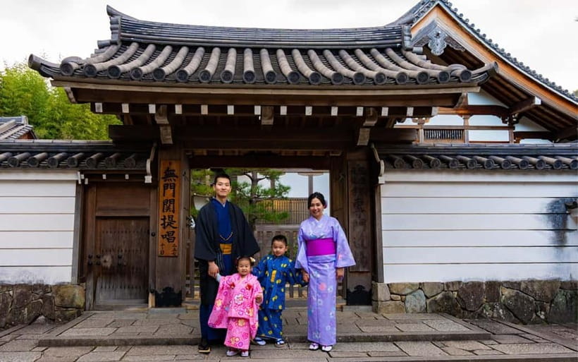 Kyoto: Private Photoshoot Experience in Arashiyama Bamboo - Nonomiya Shrine and quieter corners