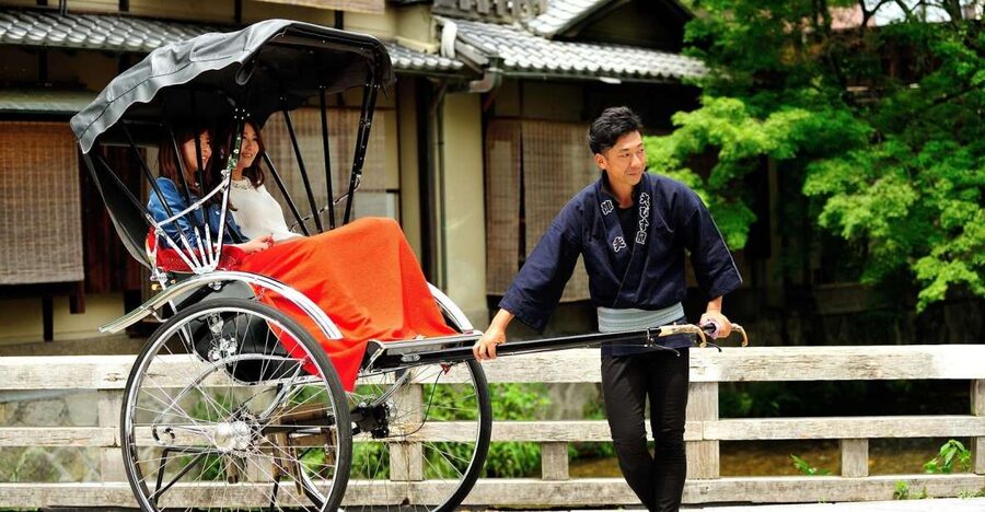 Kyoto: Private Rickshaw Tour of Gion and Higashiyama Area - Starting beside Kodaiji Temple