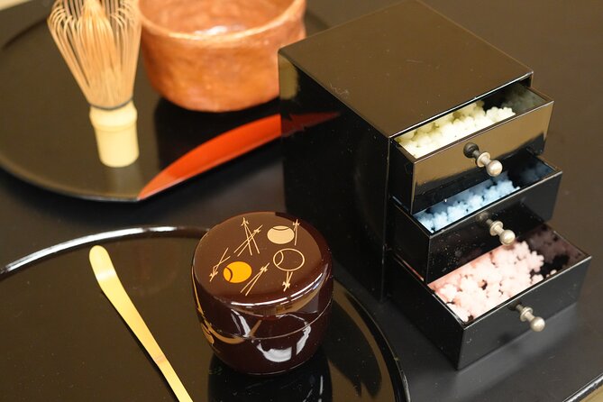 Kyoto Private Tea Ceremony at a Japanese Inns - Watching the tea ceremony demonstration