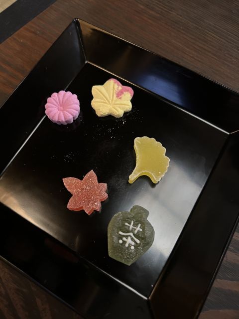 Kyoto: Private Tea Ceremony at local home with tea master - What the private format adds