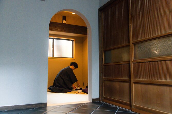 KYOTO: Private Tea Ceremony in Hidden Townhouse (Kid-Friendly) - The demonstration shows how the pieces fit