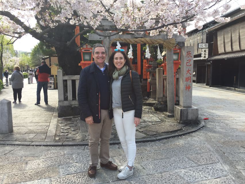 Kyoto: Private Tour with Local Licensed Guide - Choosing between four, six, and eight hours