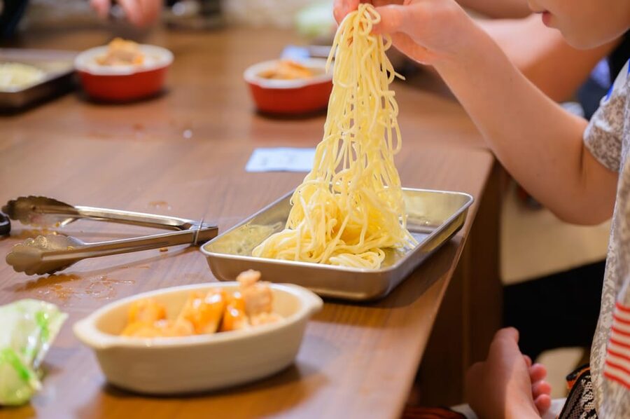 Kyoto: Ramen Cooking Class at a Ramen Factory with Souvenir - Aprons, headscarves, and the quick introduction