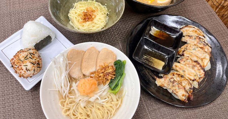 Kyoto: Ramen, Gyoza, and Onigiri Cooking Class - Starting with ramen broth, not noodles