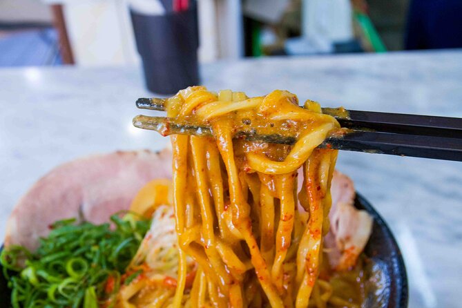 Kyoto Ramen Tour - Starting on Shijo-dori with coffee and ramen history