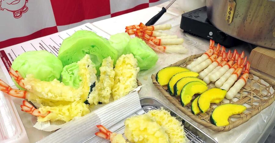 Kyoto: Replica food making experience - The first lesson: wax, water, and timing