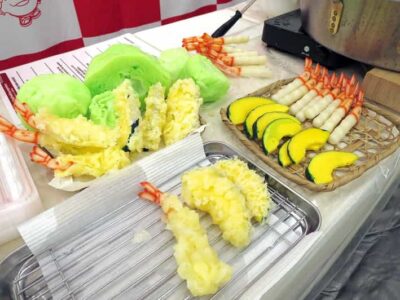 Replica food making experience