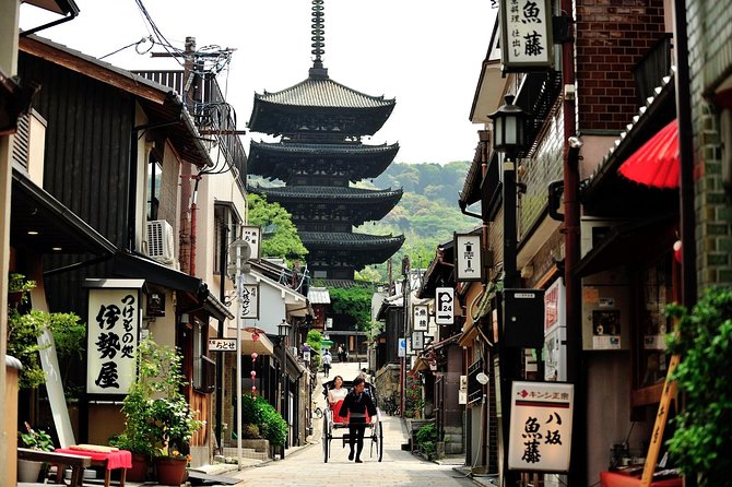 Kyoto Rickshaw Tour - Kodaiji, Kennin-ji, and temple gardens