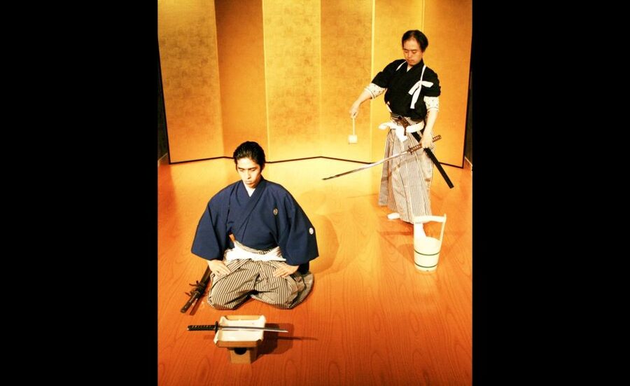 Kyoto: Samurai Kenbu Traditional Sword Dancing Show - Save your camera for the final photo session