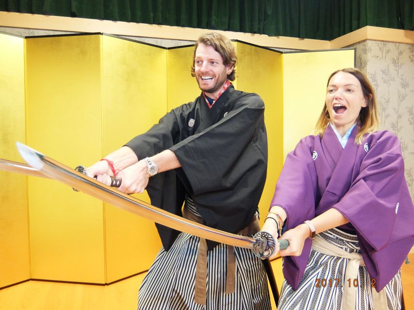 Kyoto: Samurai Sword Class by Experts in Traditional Arts - Key points to know before booking