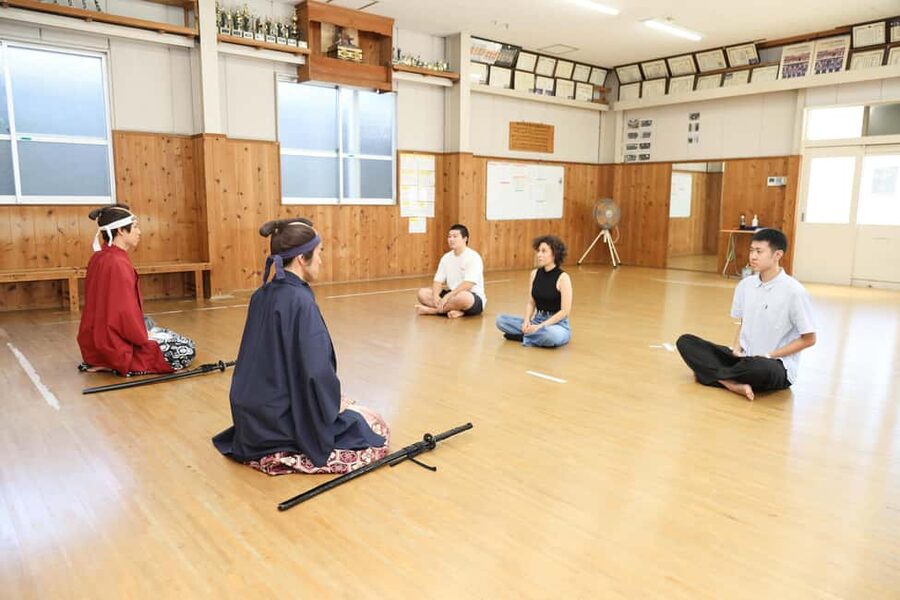 Kyoto: Samurai Sword & Kimono Action Filming Experience - Entering Myokaku-ji Temple for a 70-minute samurai lesson