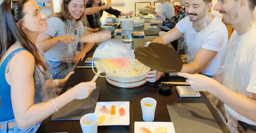 Kyoto: Small-Group Authentic Sushi Making Workshop - Key points at a glance