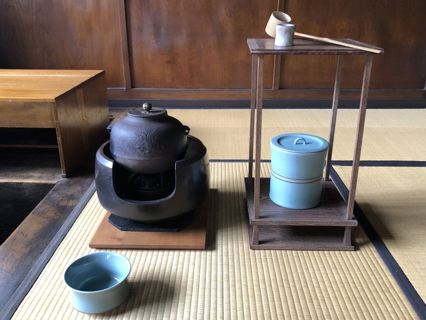Kyoto: Tea Ceremony Meditation - Make Matcha with Tea Master - Making Matcha With Handcrafted Utensils