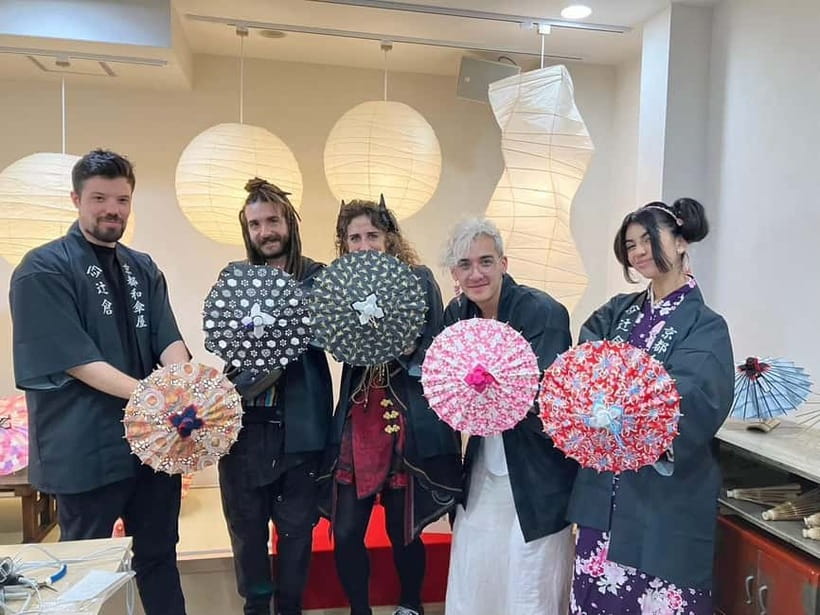 Kyoto: Traditional Mini Umbrella Making Workshop - The 90-minute making process