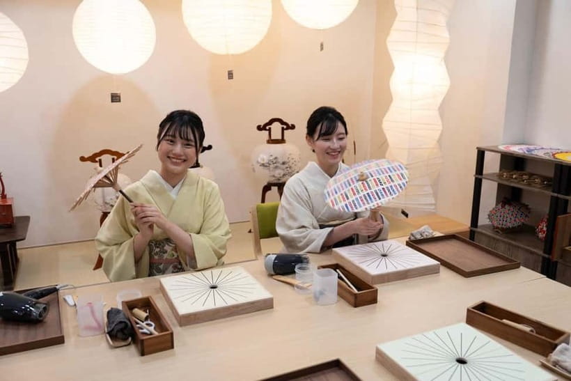 Kyoto: Traditional Mini Umbrella Making Workshop - Choosing your design and finishing the Wagasa