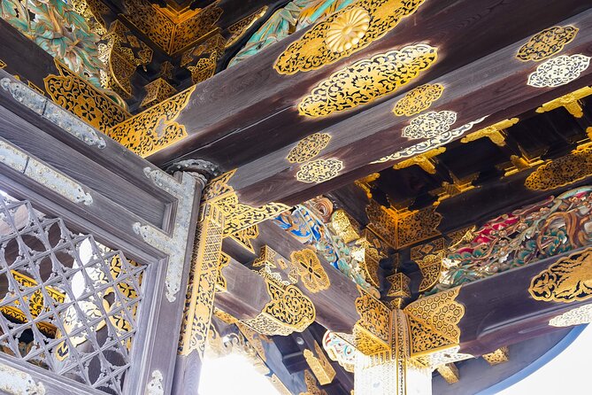 Kyoto UNESCO World Heritage Site Private Tour with a Premium Van - Lunch is a welcome reset in central Kyoto