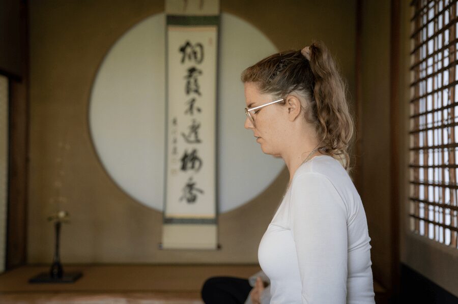 Kyoto: Zen Meditation at a Private Temple with a Monk - A garden ending and time for photographs