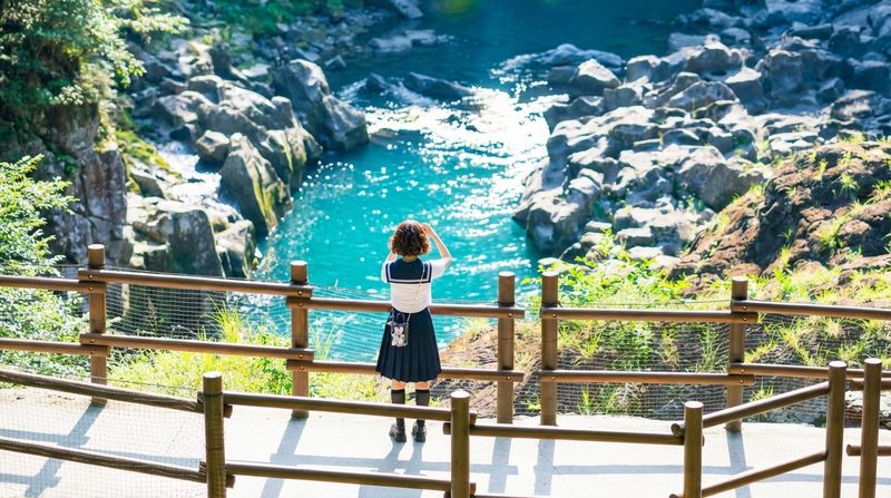 Kyushu: Mount Aso, Kusasenri & Takachiho Gorge Day Tour (Optional Takachiho Boat Ride Experience) - What the price includes, and what it does not