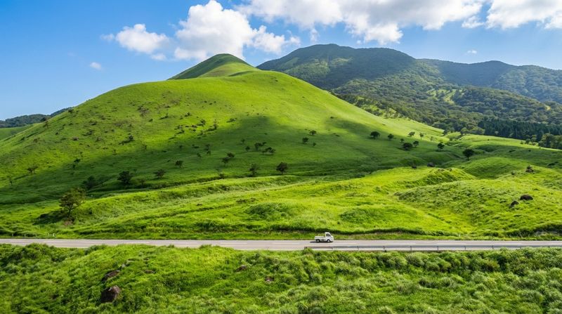 Kyushu One-Day Tour: Yufuin no Mori Train & Yufuin Town & Nyoirin-ji Temple & Dazaifu & Hell Hot Springs (Departing from Fukuoka) - Yufuin: time to wander, shop, and pause by the water