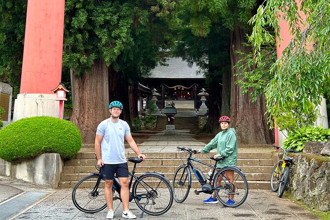 Lake Kawaguchi Explorer: E-Bike Guided Tour - What the $84.92 price buys you