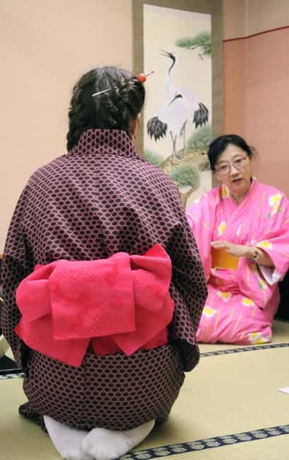 Learn Zen in a class of making Matcha tea near Osaka Castle - Wagashi and the Japanese sense of seasons