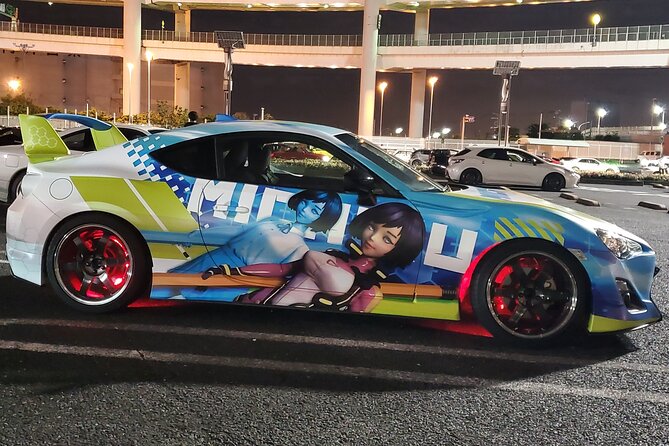 Luxury van Ride to famous car meet up spot Daikoku - Is $72.67 a fair price?