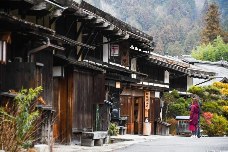 Magome-juku, Tsumago-juku & Ena-kyo 1d Bus Tour from Nagoya - What the $61 price really covers