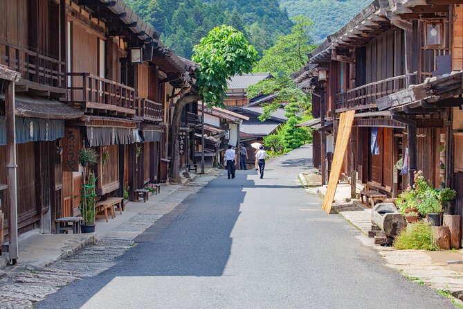 Magome & Tsumago Nakasendo Trail Day Hike with Government-Licensed Guide - Why the Magome to Tsumago walk matters