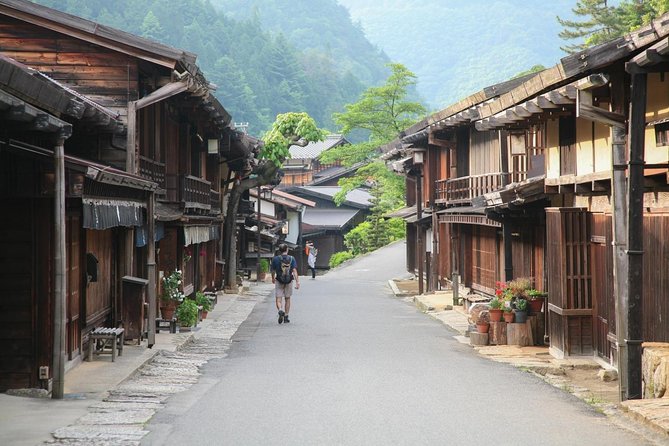 Magome & Tsumago Nakasendo Trail Day Hike with Government-Licensed Guide - Tsumago-juku, a carefully preserved post town