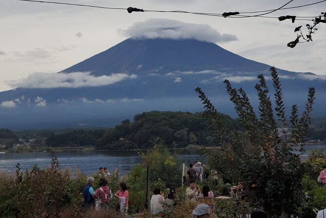 Majestic Mt. Fuji & Hakone Retreat –A Private Day Tour from Tokyo - Lake Yamanaka, the Largest of the Fuji Five Lakes