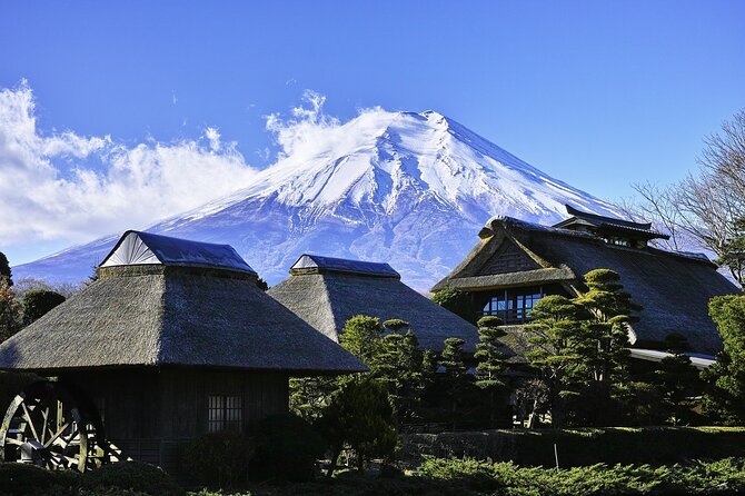 Majestic Mt. Fuji & Hakone Retreat –A Private Day Tour from Tokyo - Chureito Pagoda and Arakura Fuji Sengen Shrine