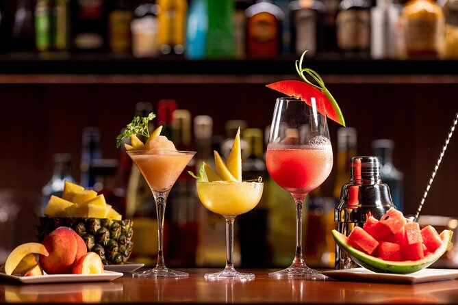 《MEMBERS-ONLY-BAR-HOPPING》Discover Your Special Whiskey in Tokyo! - The guides are part of the value