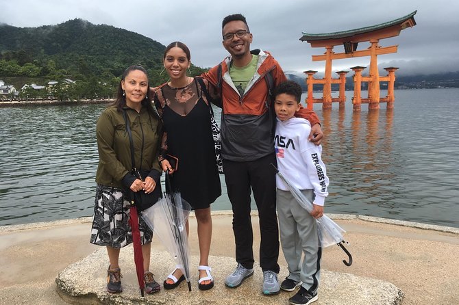 Miyajima Half-day Private Tour with Government Licensed Guide - Tenshinkaku and a view over the pagoda